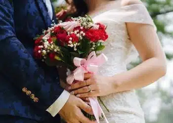 Conseils pratiques pour créer vos propres cartes de remerciement de mariage